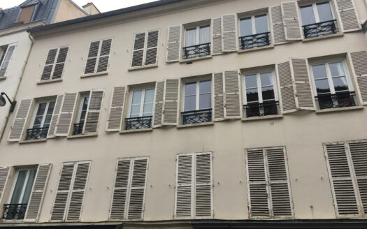 75015 PARIS